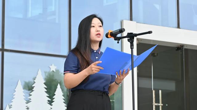 国旗下演讲 | 冲刺期末，超越自我