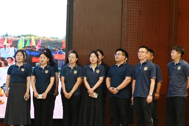 潍坊恒德实验学校2026届毕业典礼｜以少年意气赴万里山海