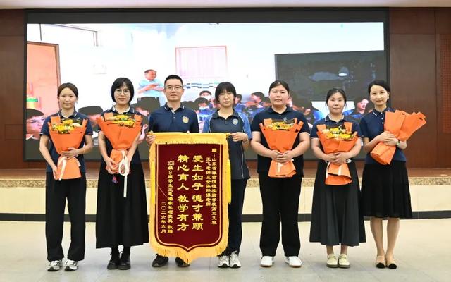 潍坊恒德实验学校2026届毕业典礼｜以少年意气赴万里山海