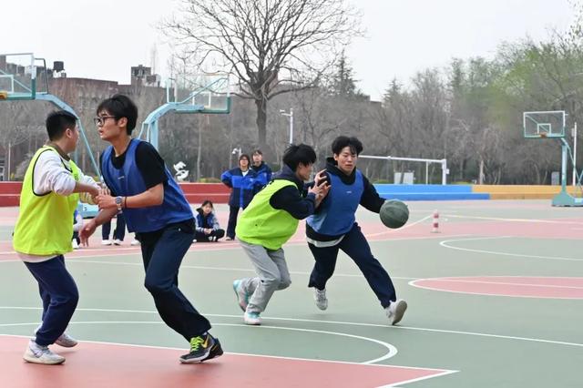 球场少年，锋芒尽显 | 恒德高二年级篮球赛盛况回顾