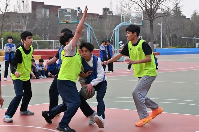 球场少年，锋芒尽显 | 恒德高二年级篮球赛盛况回顾