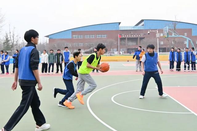 球场少年，锋芒尽显 | 恒德高二年级篮球赛盛况回顾