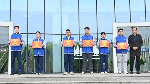 来恒德，要发光 | 恒德三月份“校园之星”