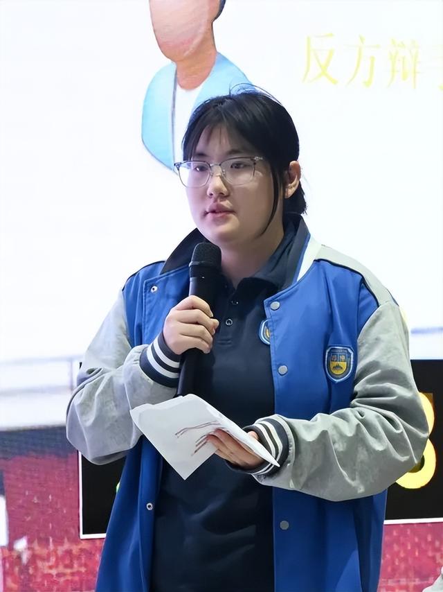 思辨明志，逐梦青春 | 潍坊恒德实验学校第五届辩论赛圆满落幕